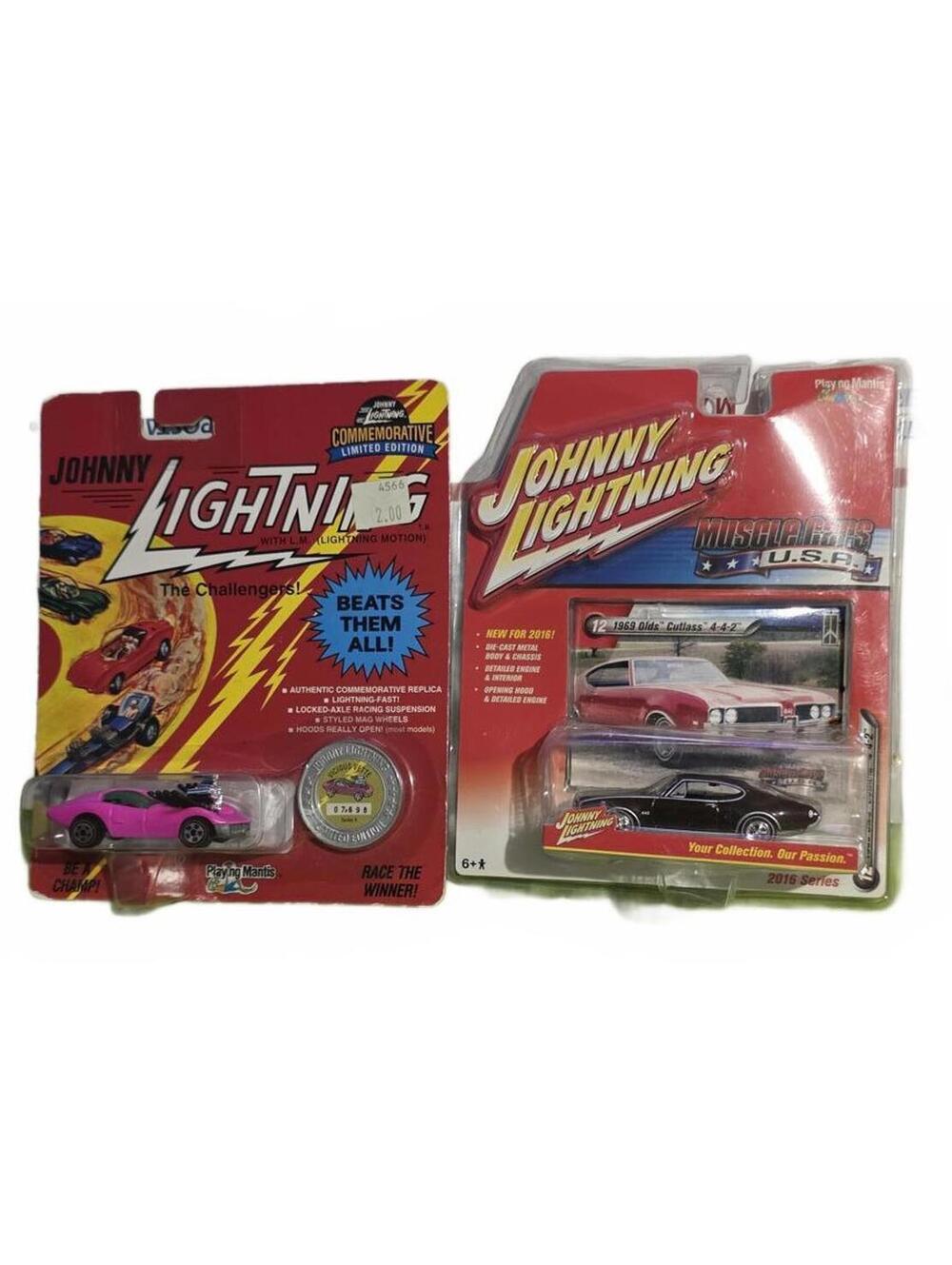 Johnny Lightning The Challengers Pink Vicious Vette & 69 Cutlass Muscle USA